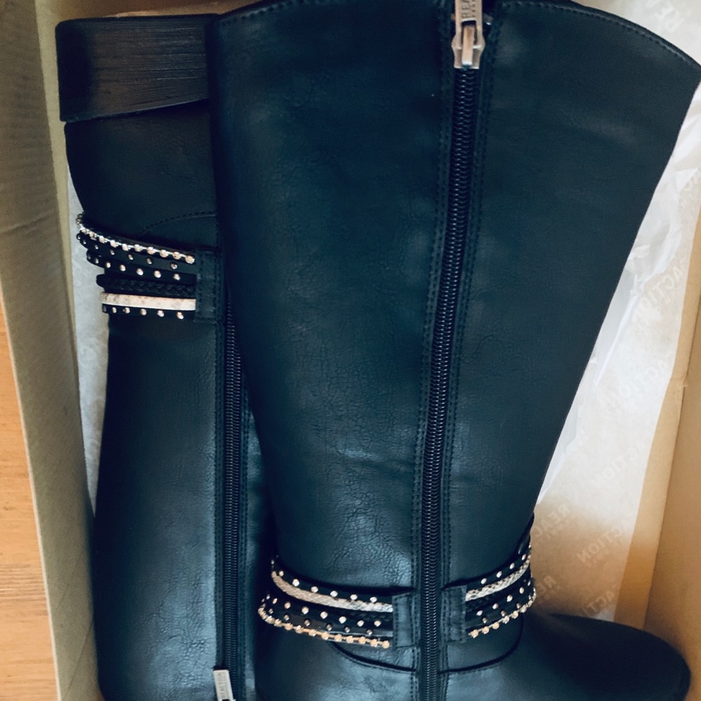 Reaction Kenneth Cole girl boots